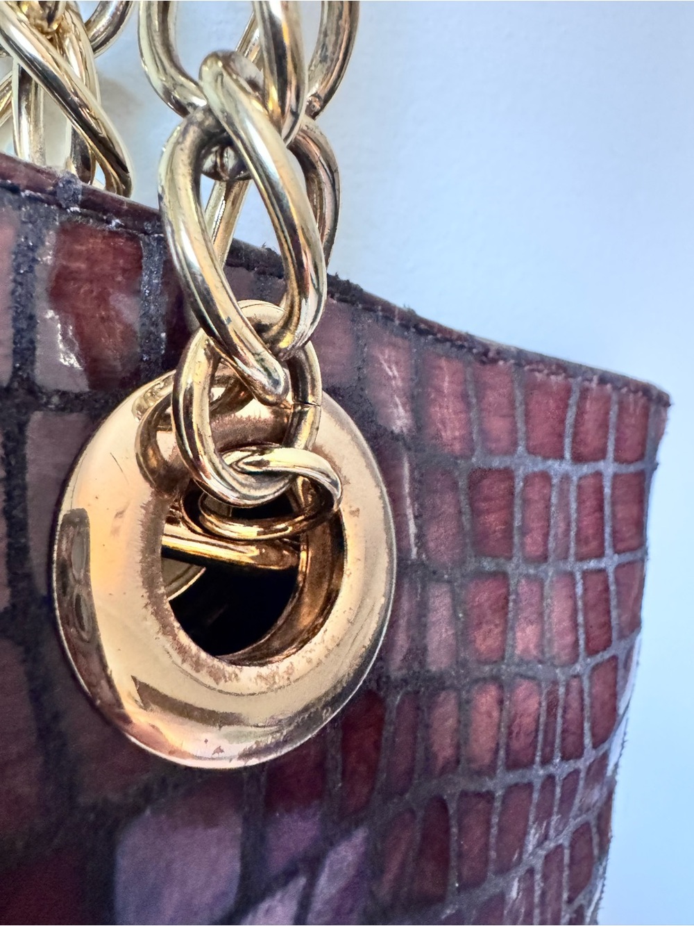 Cynthia Rowley Brown Genuine Leather Croc-Embossed Large Tote with Gold Hardware - Picture 14 of 16